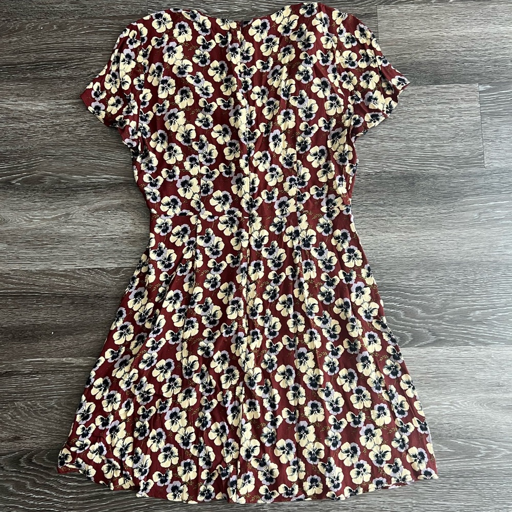 Madewell button wrap dress in viola floral - Picture 6 of 12